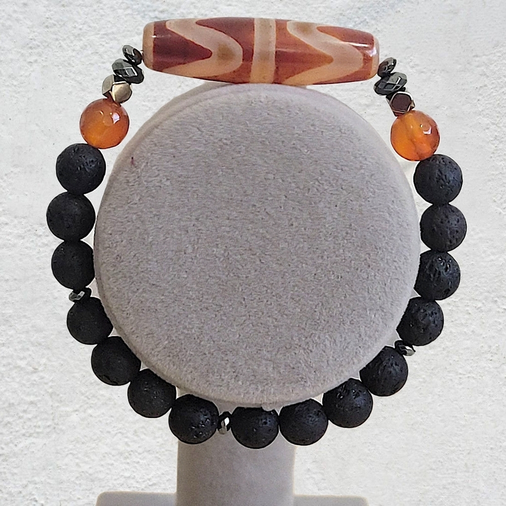 Hand Crafted Tibetan Diffuser Bracelet Agate Lava Rock Carnelian Size 7.5 Inch
